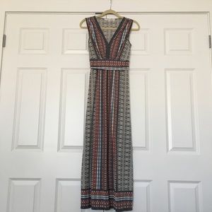 Max Studio Sleeveless Maxi Dress